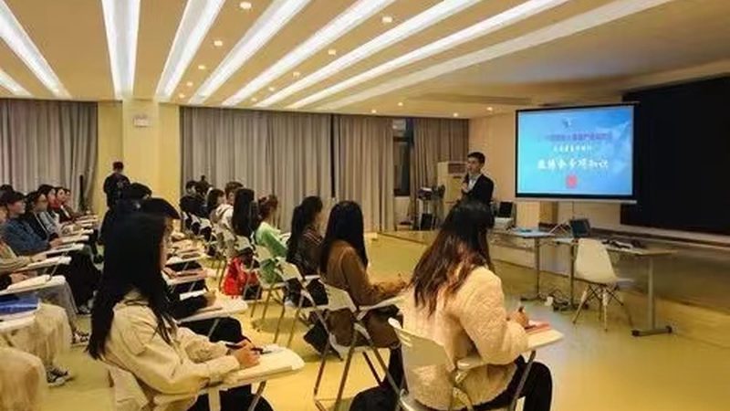 企业培训平台功能对比表
